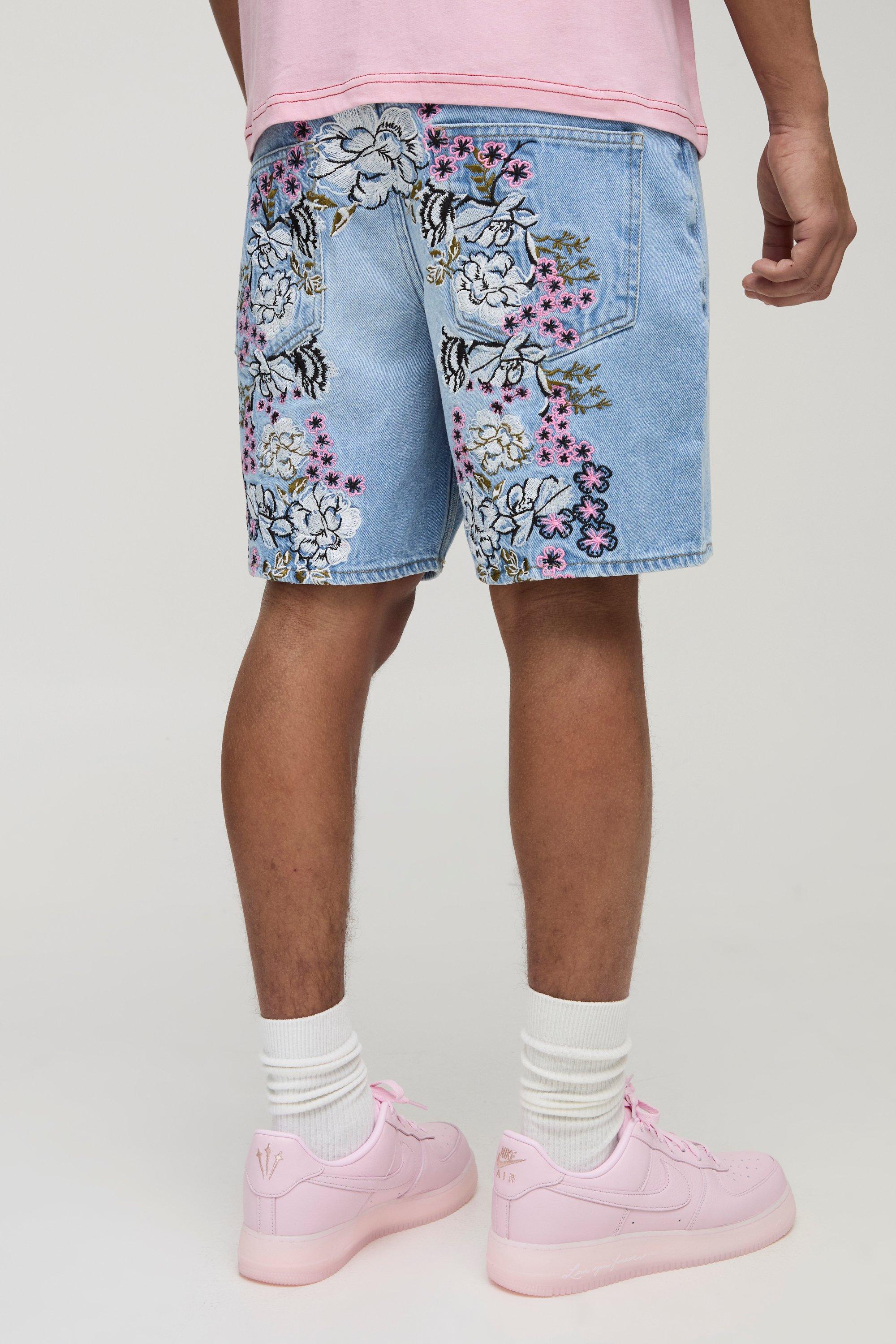 Relaxed Floral Embroidered Light Blue Denim Shorts